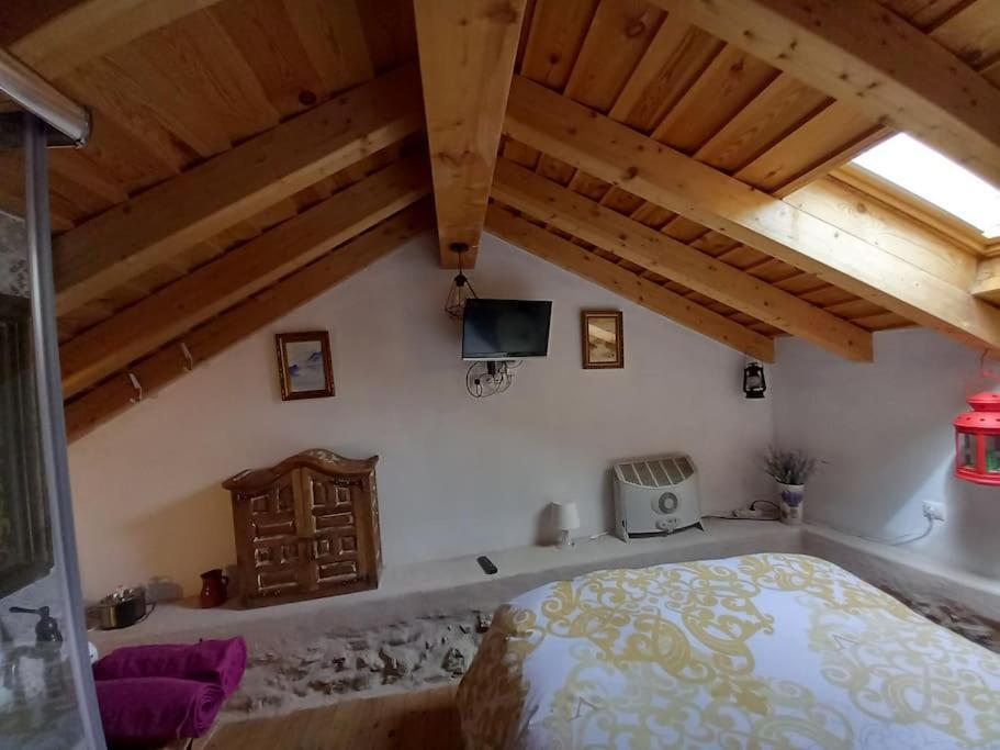 Casita Con Encanto Tranquilidad Villavieja Del Lozoya Wi-Fi En Sierra De Madrid Y A 50 Minutos De Capital Zewnętrze zdjęcie